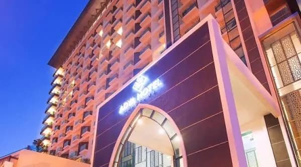 ADYA HOTEL، تصویر 1