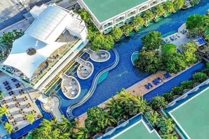 Phuket Graceland