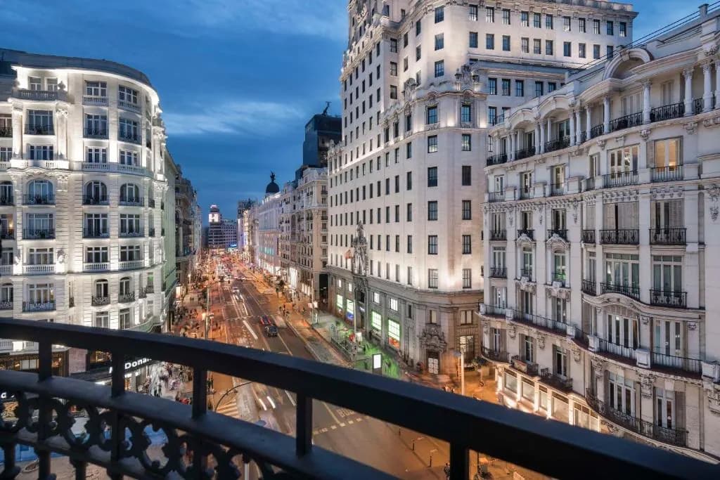 NH Collection Madrid Giran via