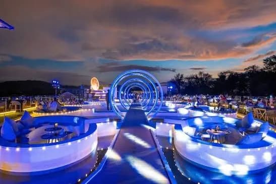Deevana Plaza Patong