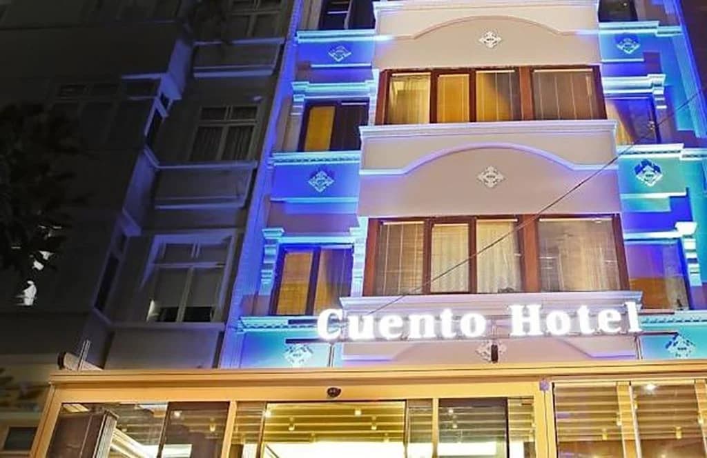 Cuento Hotel